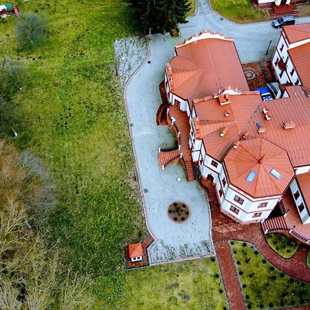 Palac Mysleta Uzdowo Eksteriør bilde